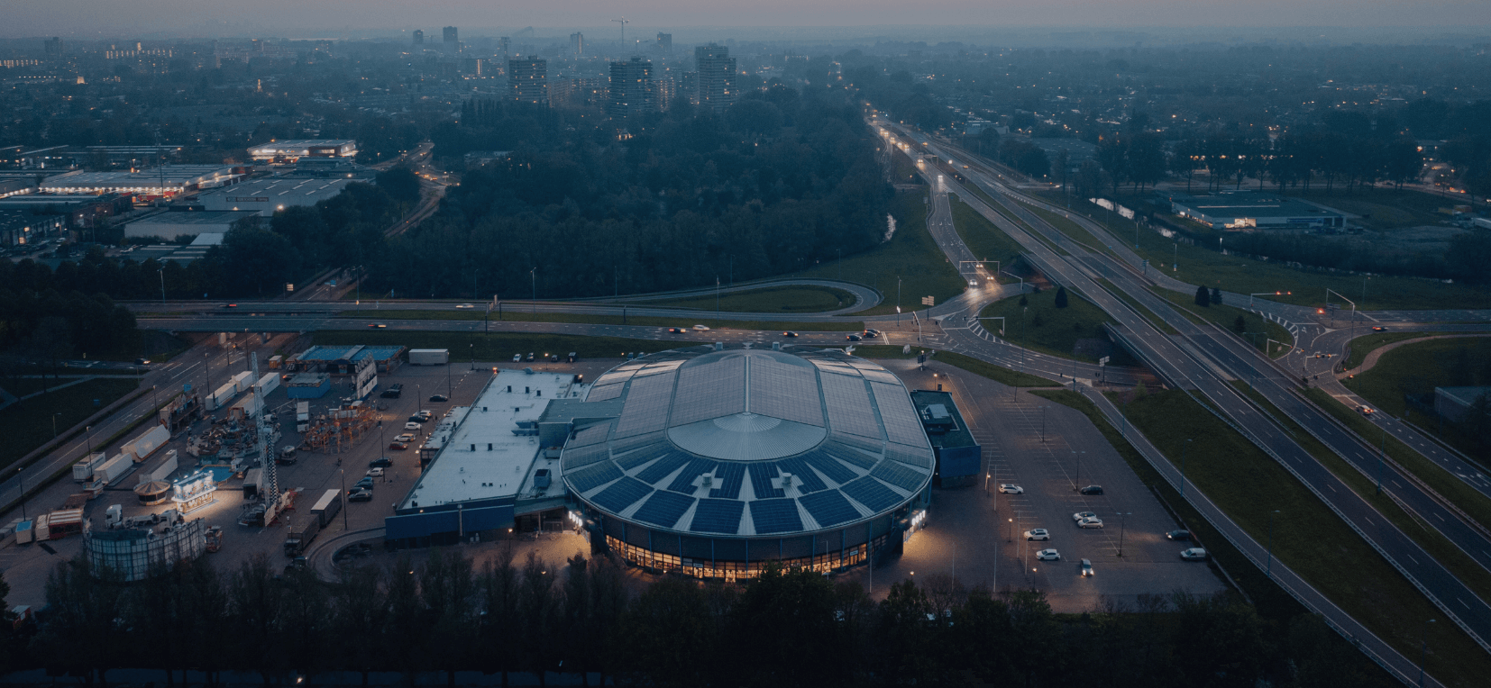 SilverDome zet gezonde exploitatie voorop en neemt ingrijpende maatregelen voor de ijsbaan